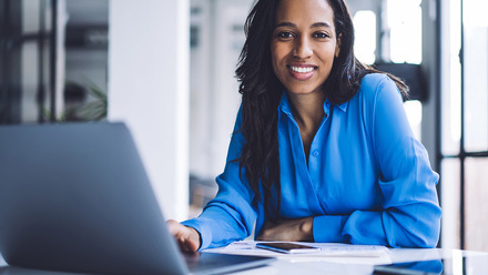 Laptop-working-office-307831788-web-1500px.jpg