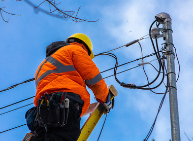 worker-infrastructure-310711629-web-1500px.jpg