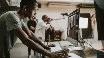 Working-office-camera-technology-246580197-web-1500px.jpg